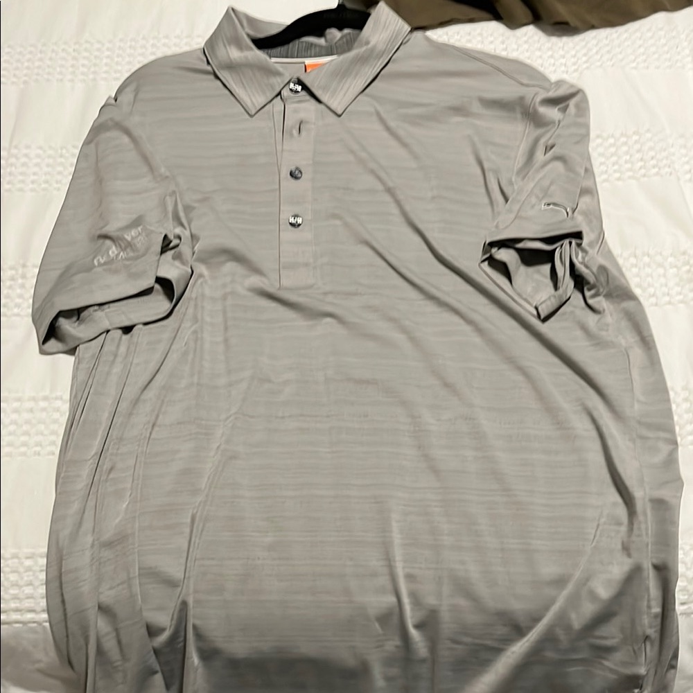 Puma- Gray Polo Shirt with Short Sleeves and Classic Collar